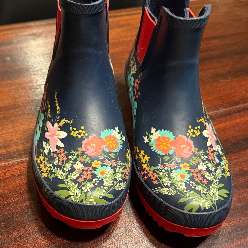 Women’s Navy Floral Chelsea Rain Boots with Pink Accents
